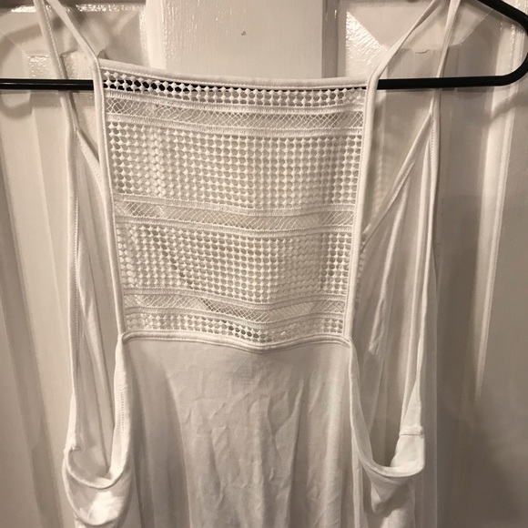 White Tank - Picture 3 of 4